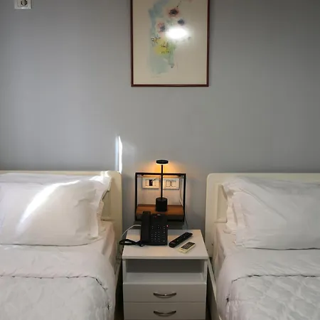 Guest house Doanesia *